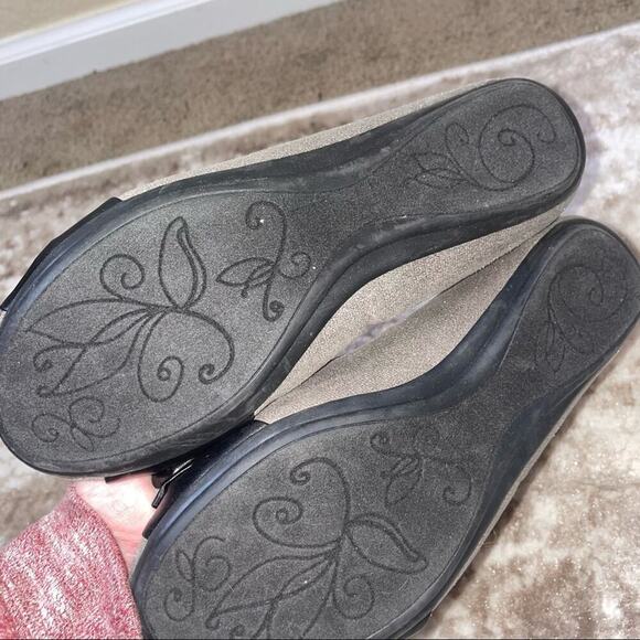 Bongo Brand ballet flats gray & black bow toe detailing SZ 8.5 holiday NYE - Picture 5 of 8